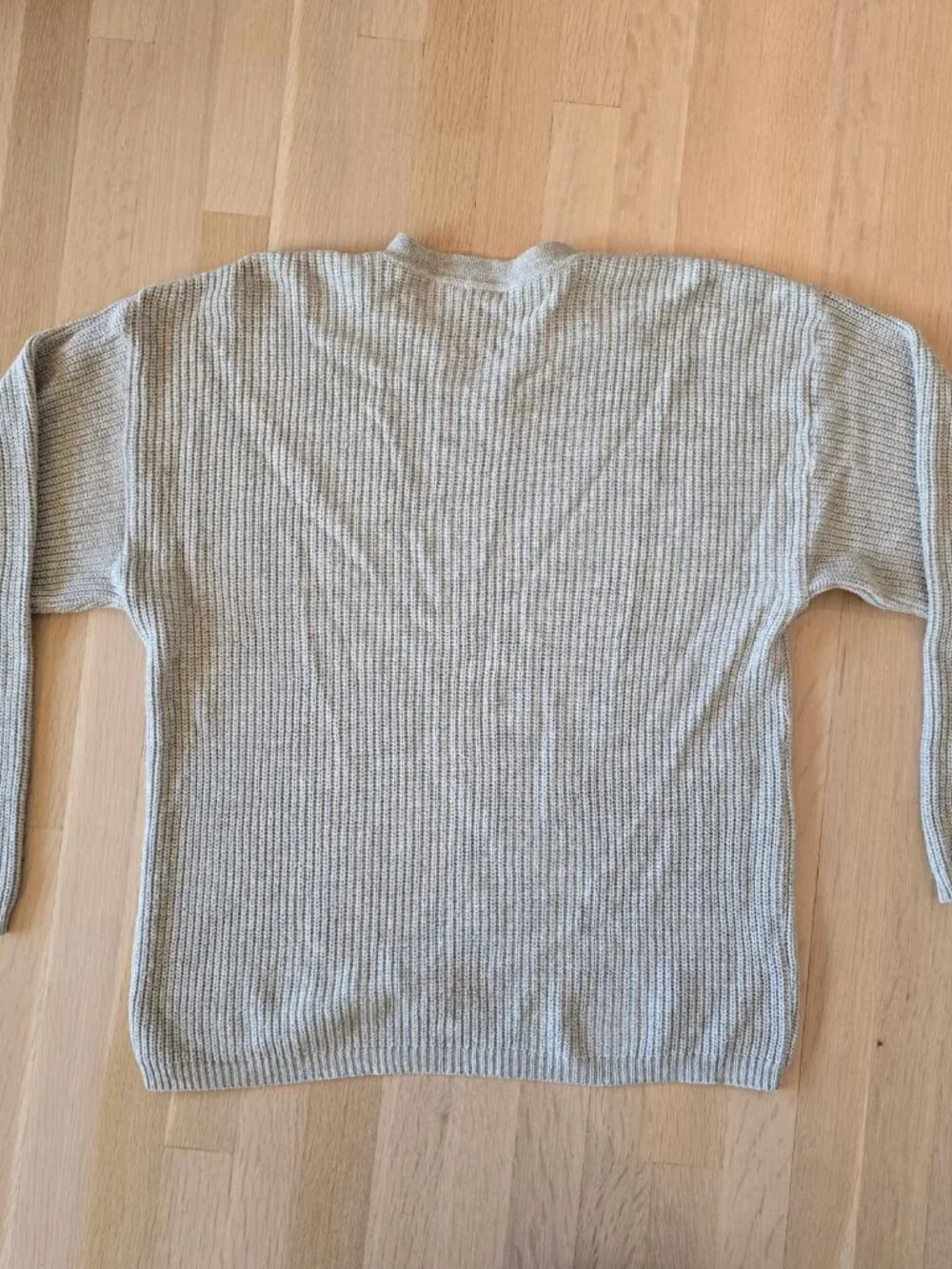 G.H. Bass Men's Large Vintage 100% Cotton Ribbed V-Neck Beige Knit Sweater